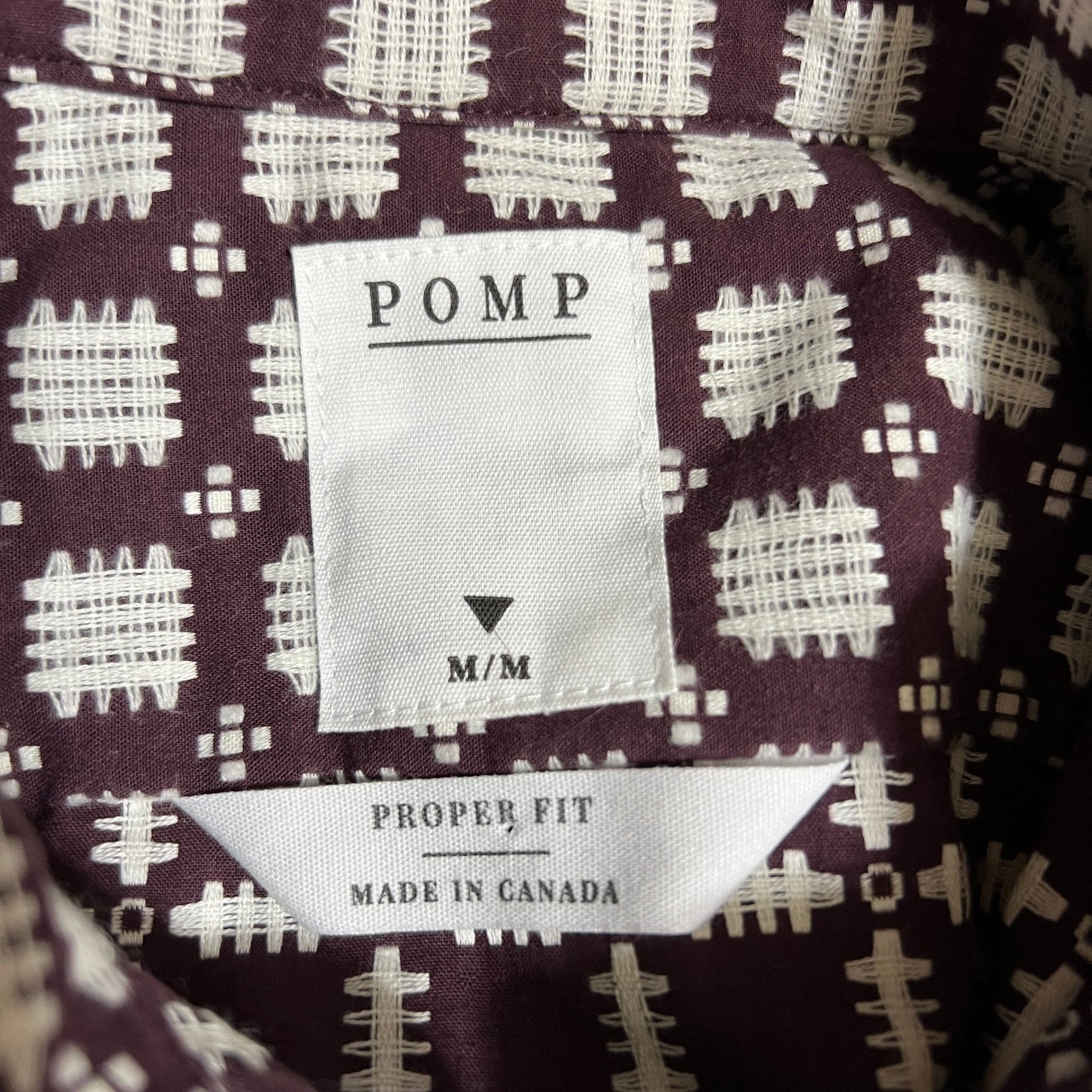 Pomp Proper Fit Button Shirt Sz M Burgundy Dobby Weave Grid Capsule Minimalist — image 4 of 8